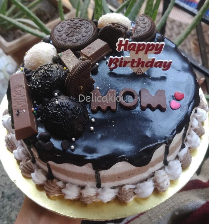 Chocolate overload cake