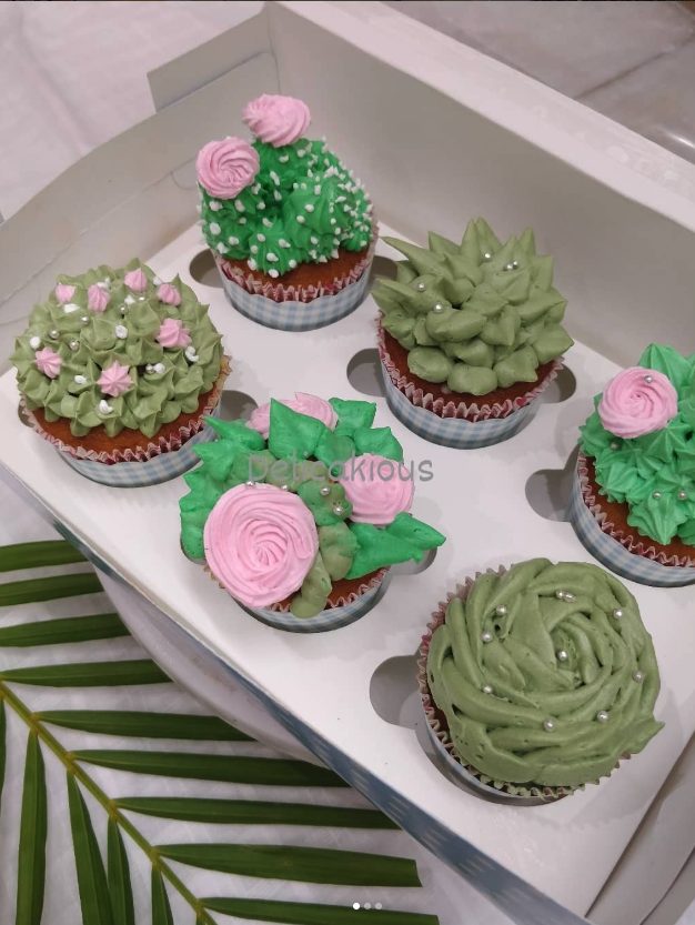 Designer muffin box